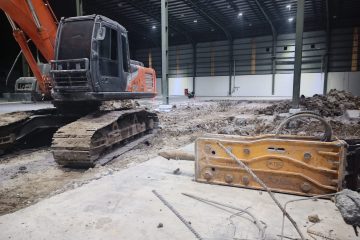 Harga Sewa Excavator Breaker Karawang