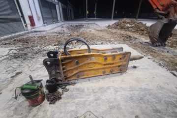 Harga Sewa Excavator Breaker Cikarang